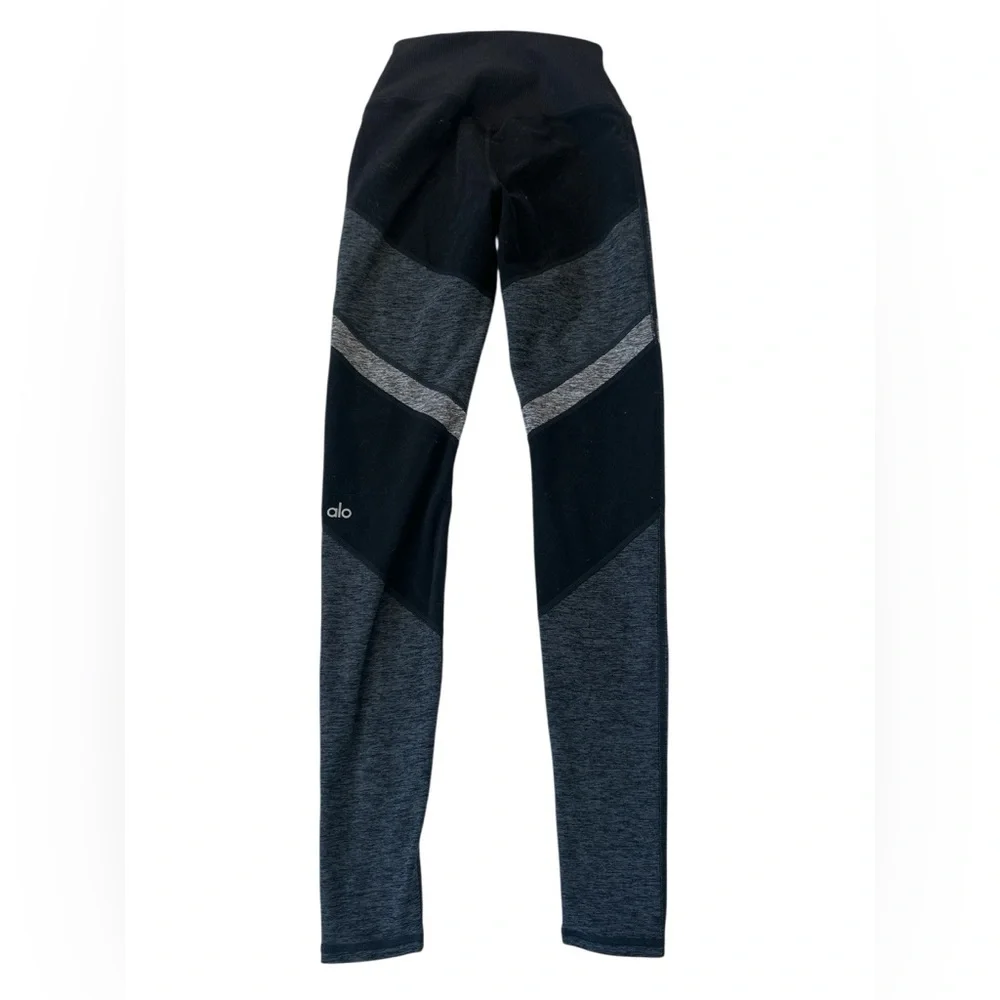 Alo Yoga Alosoft Sheila Legging in Black